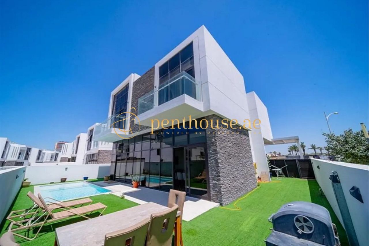 Villa in Dubai, UAE, 457 sq.m - picture 1