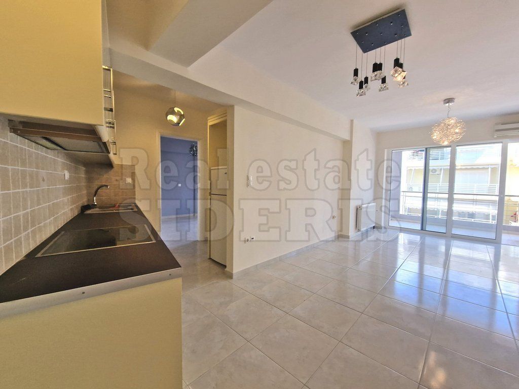 Apartment in Loutraki, Greece, 60 sq.m - picture 1