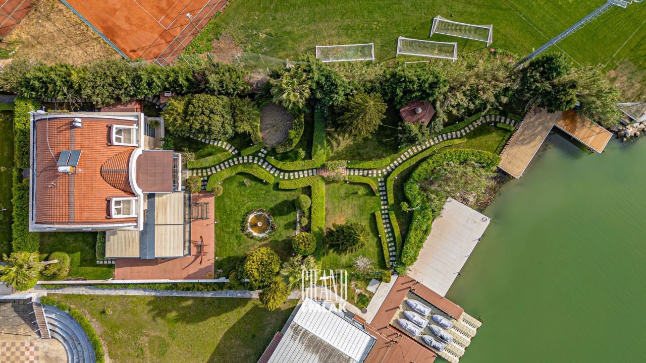 Villa en Belek, Turquia, 400 m2 - imagen 1