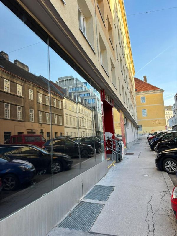 Gewerbeimmobilien in Wien, Österreich, 914 m2 - Foto 1