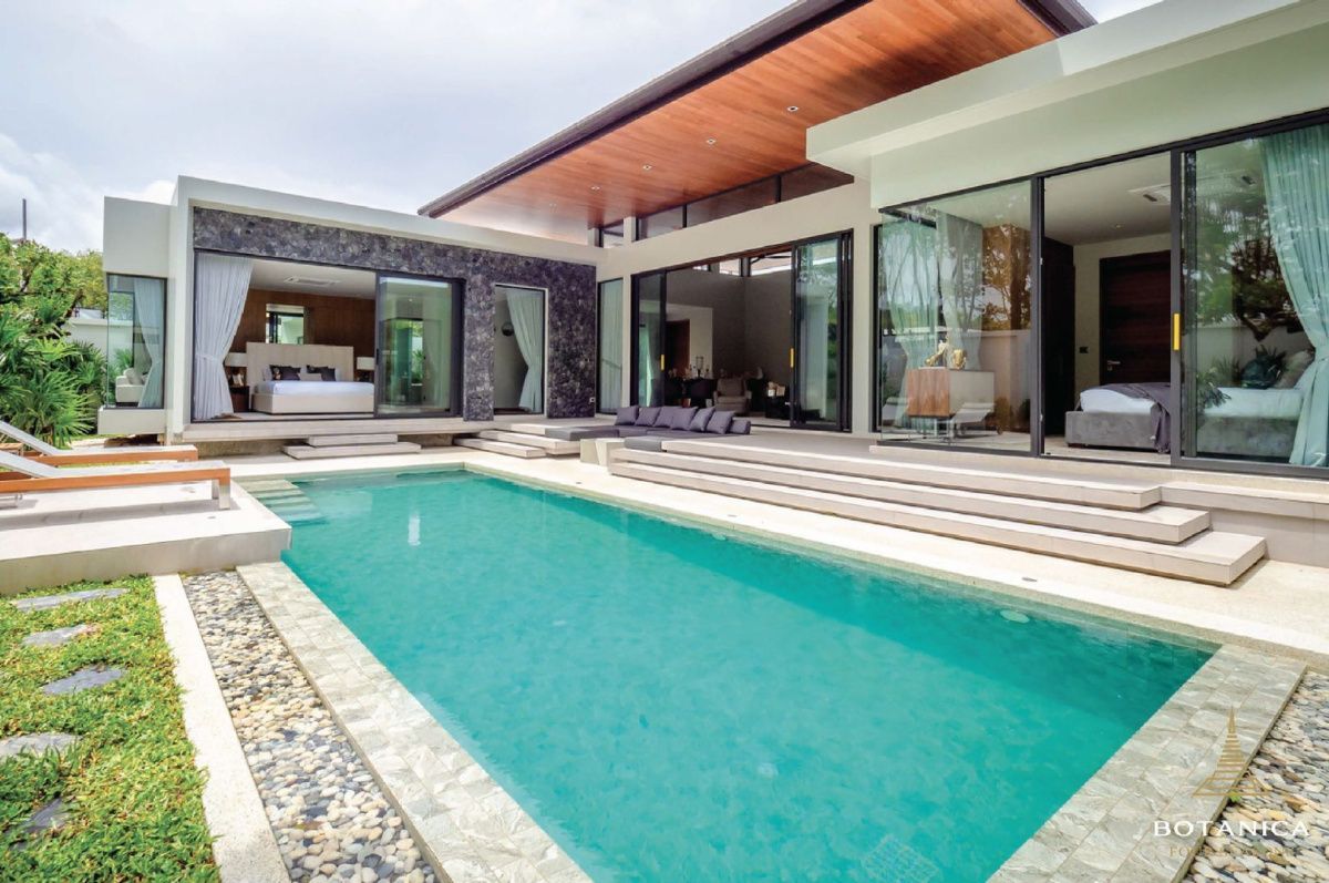 House in Phuket, Thailand, 380 sq.m - picture 1