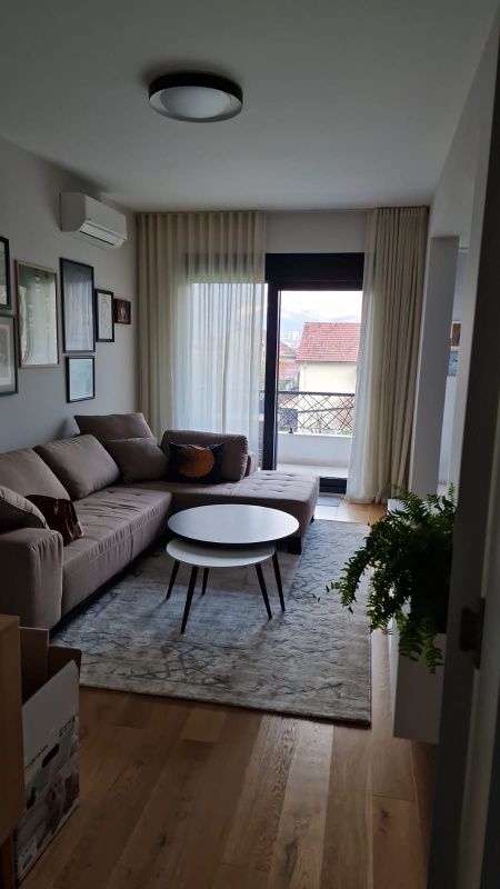 Flat in Tivat, Montenegro - picture 1