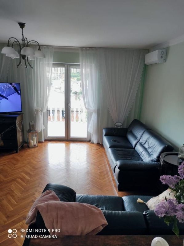 Casa en Budva, Montenegro, 288 m2 - imagen 1