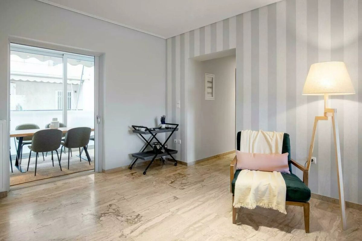 Flat in Athens, Greece, 136 sq.m - picture 1