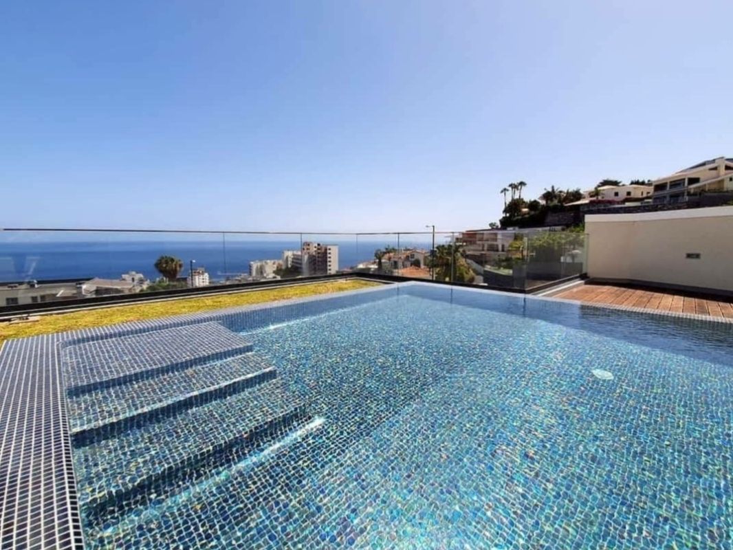 Casa en Madeira, Portugal, 300 m2 - imagen 1