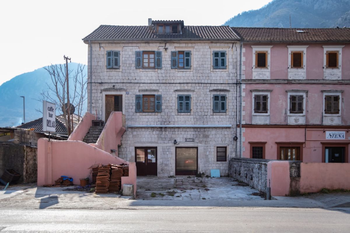 Casa en Muo, Montenegro, 300 m2 - imagen 1