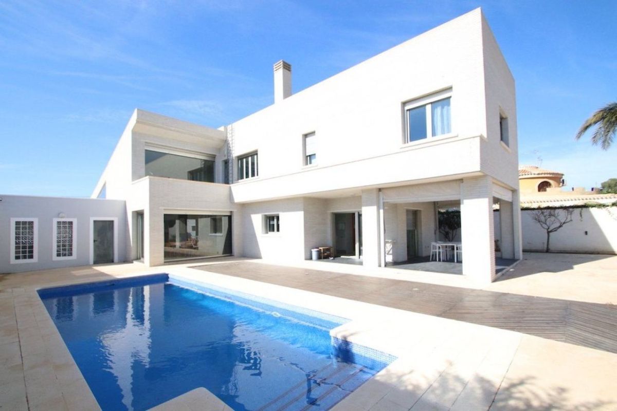 House on Costa Blanca, Spain, 299 sq.m - picture 1