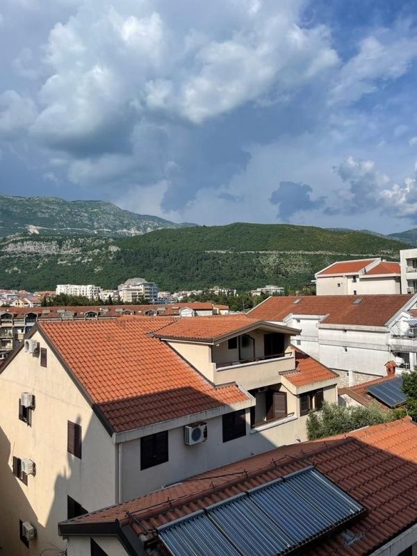 Flat in Budva, Montenegro, 109 sq.m - picture 1