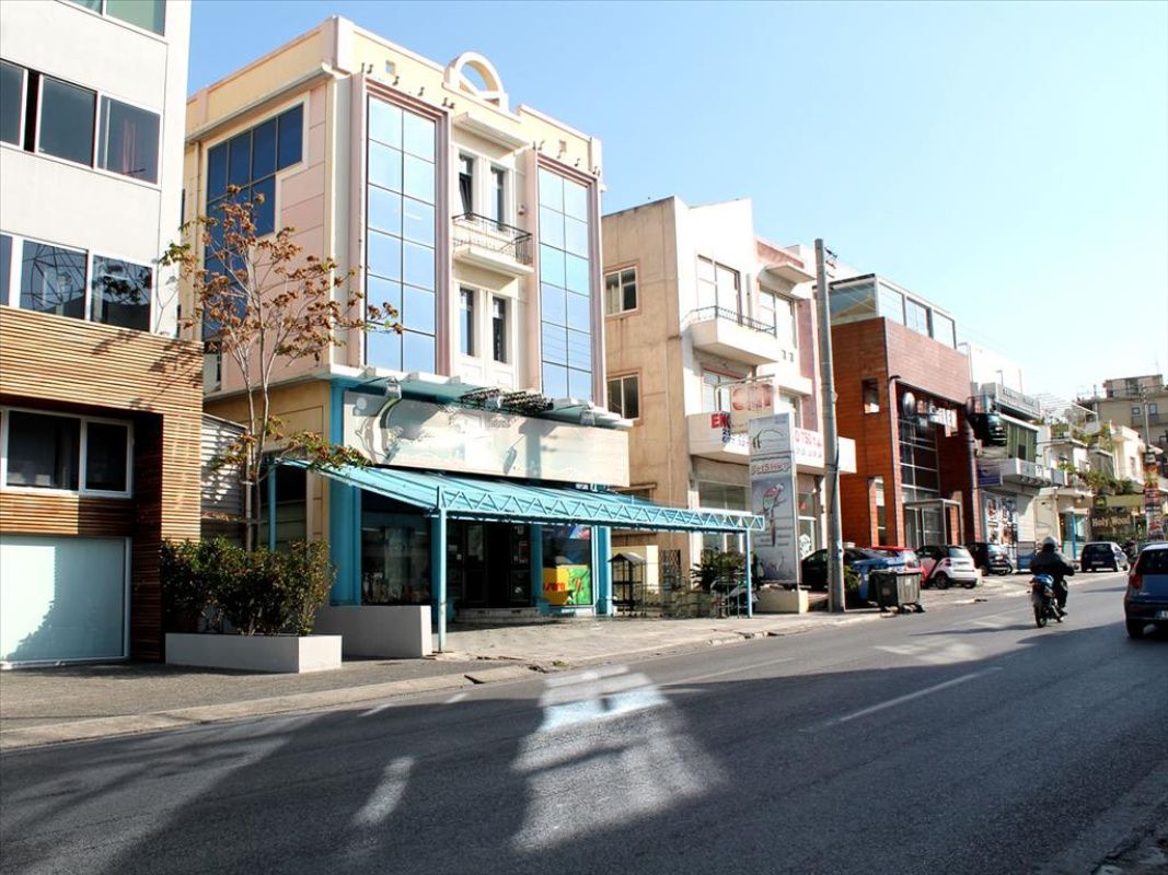 Commercial property in Athens, Greece, 840 sq.m - picture 1