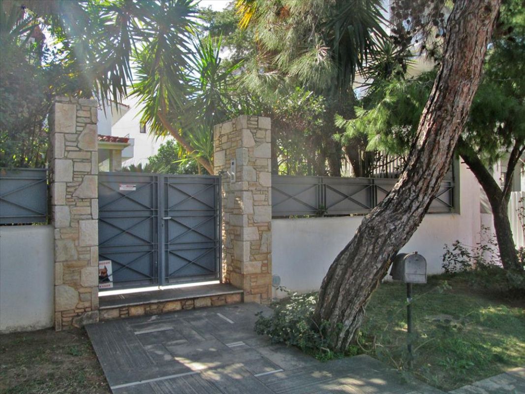House in Athens, Greece, 480 sq.m - picture 1