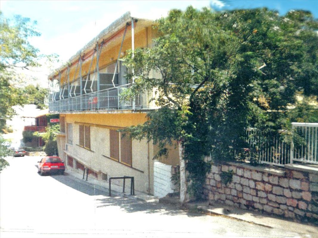 Commercial property in Athens, Greece, 964 sq.m - picture 1
