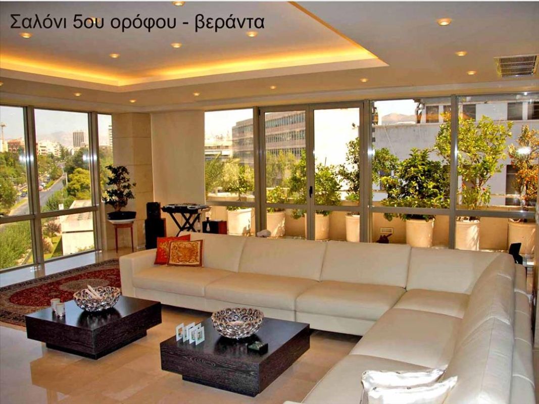 Commercial property in Athens, Greece, 880 sq.m - picture 1