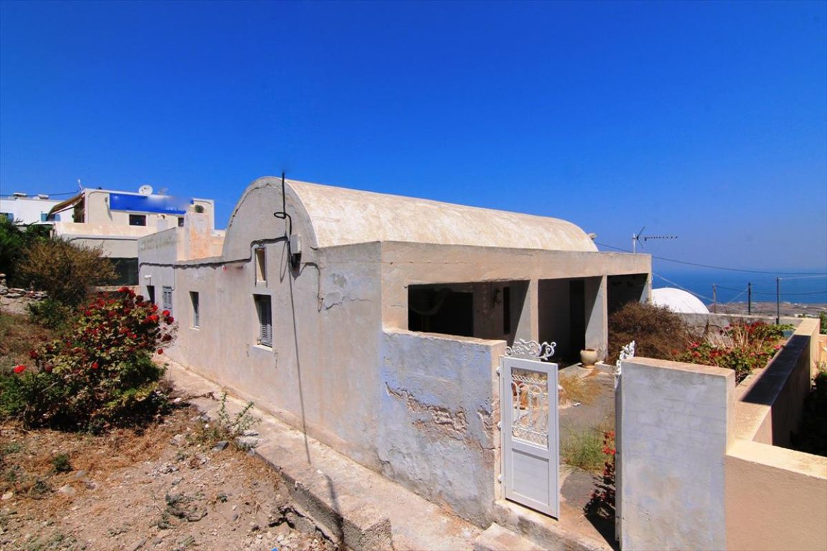 House on Santorini, Greece, 120 sq.m - picture 1