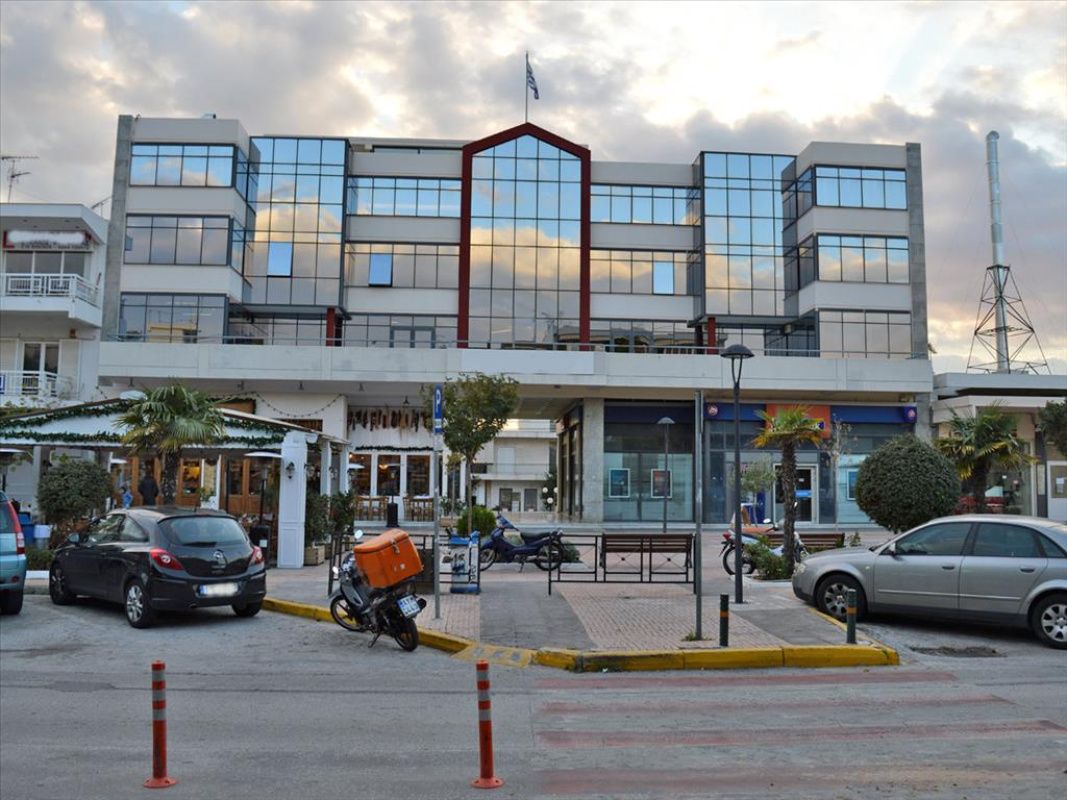 Commercial property in Athens, Greece, 2 300 sq.m - picture 1