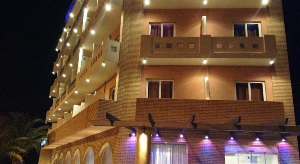Hotel in Athens, Greece, 2 200 sq.m - picture 1