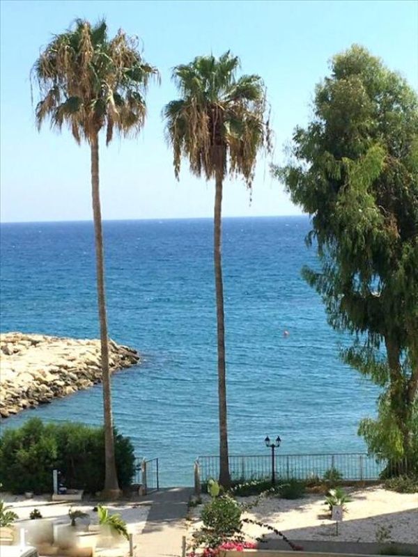 Flat in Limassol, Cyprus, 125 sq.m - picture 1