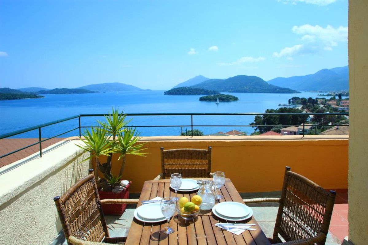 Hotel on Ionian Islands, Greece, 1 000 sq.m - picture 1