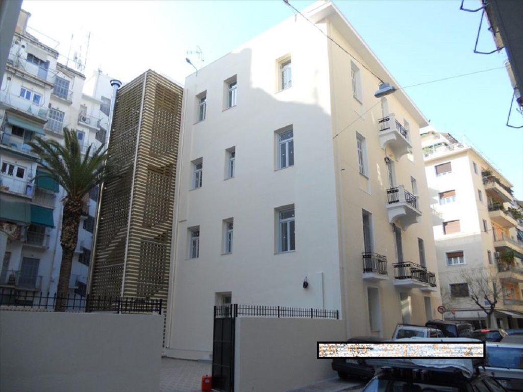 Commercial property in Athens, Greece, 980 sq.m - picture 1