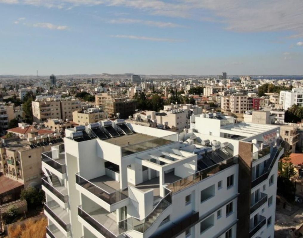 Flat in Larnaca, Cyprus, 162 sq.m - picture 1