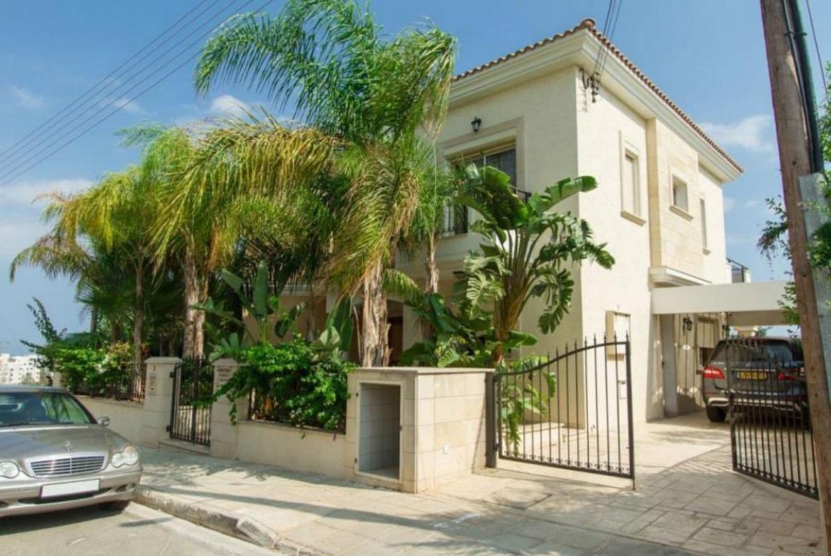 Haus in Limassol, Zypern, 301 m2 - Foto 1