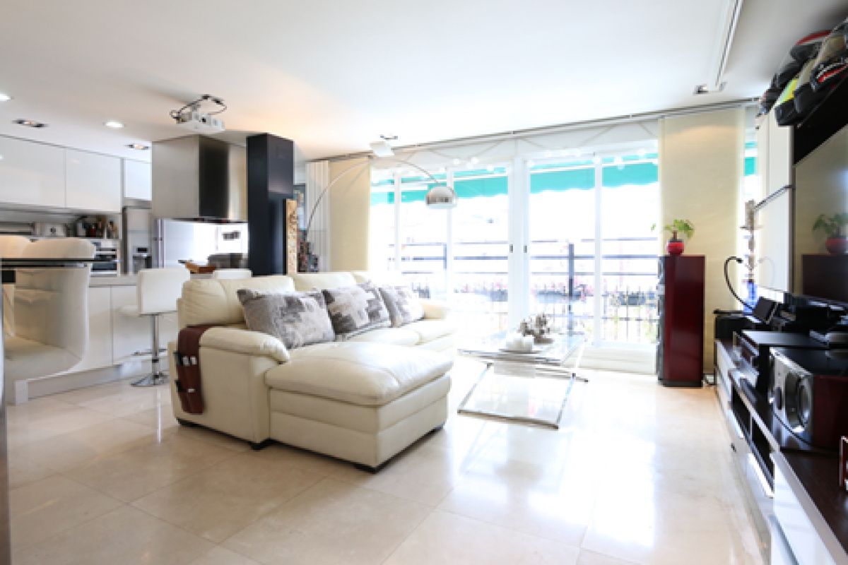 Flat in Madrid, Spain, 84 sq.m - picture 1