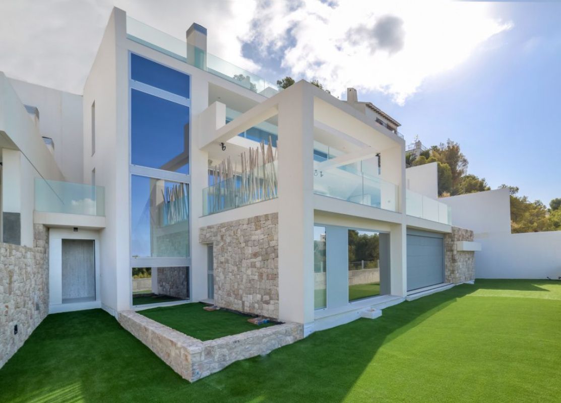 Casa en la Costa Blanca, España, 835 m2 - imagen 1