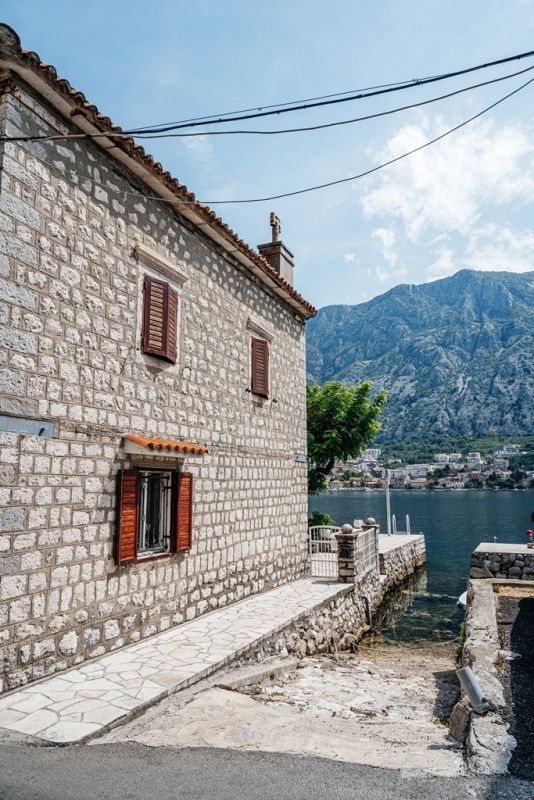 Haus in Muo, Montenegro, 150 m2 - Foto 1