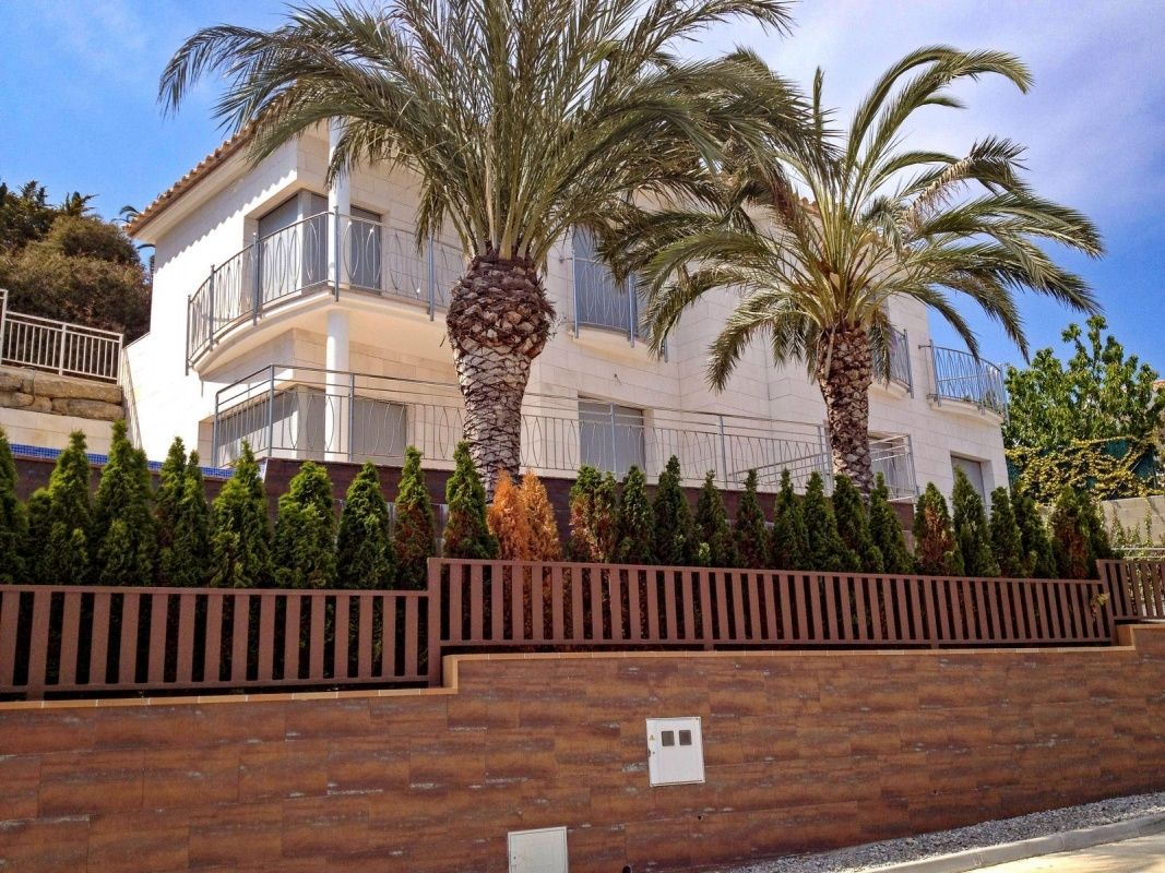 Haus in Costa Brava, Spanien, 369 m2 - Foto 1
