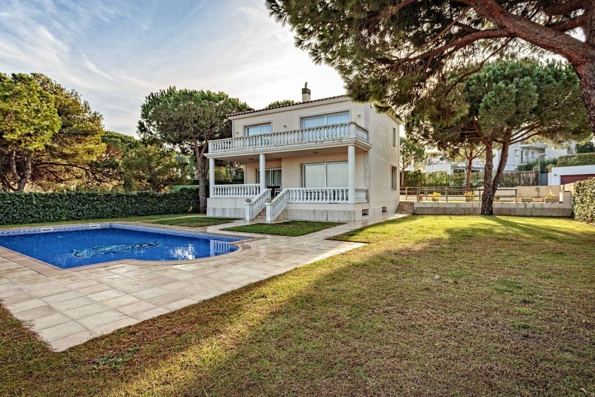 House on Costa Brava, Spain, 624 sq.m - picture 1