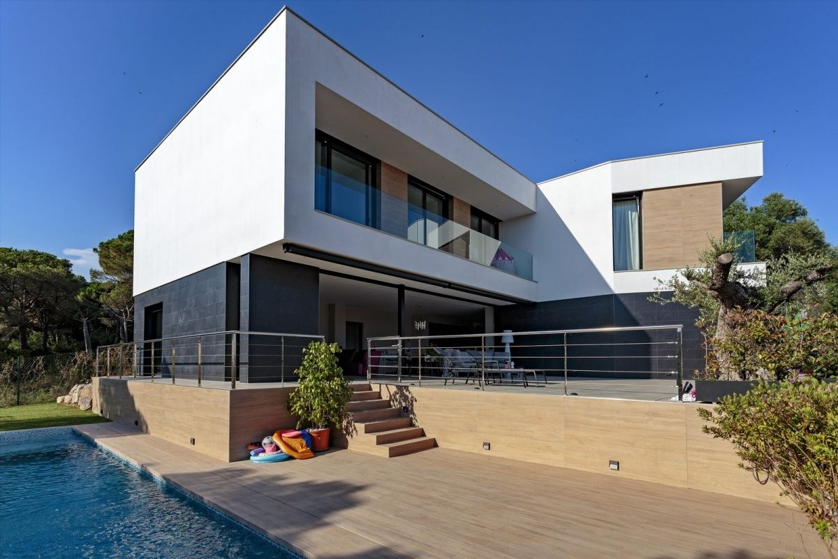 Casa en la Costa Brava, España, 350 m2 - imagen 1
