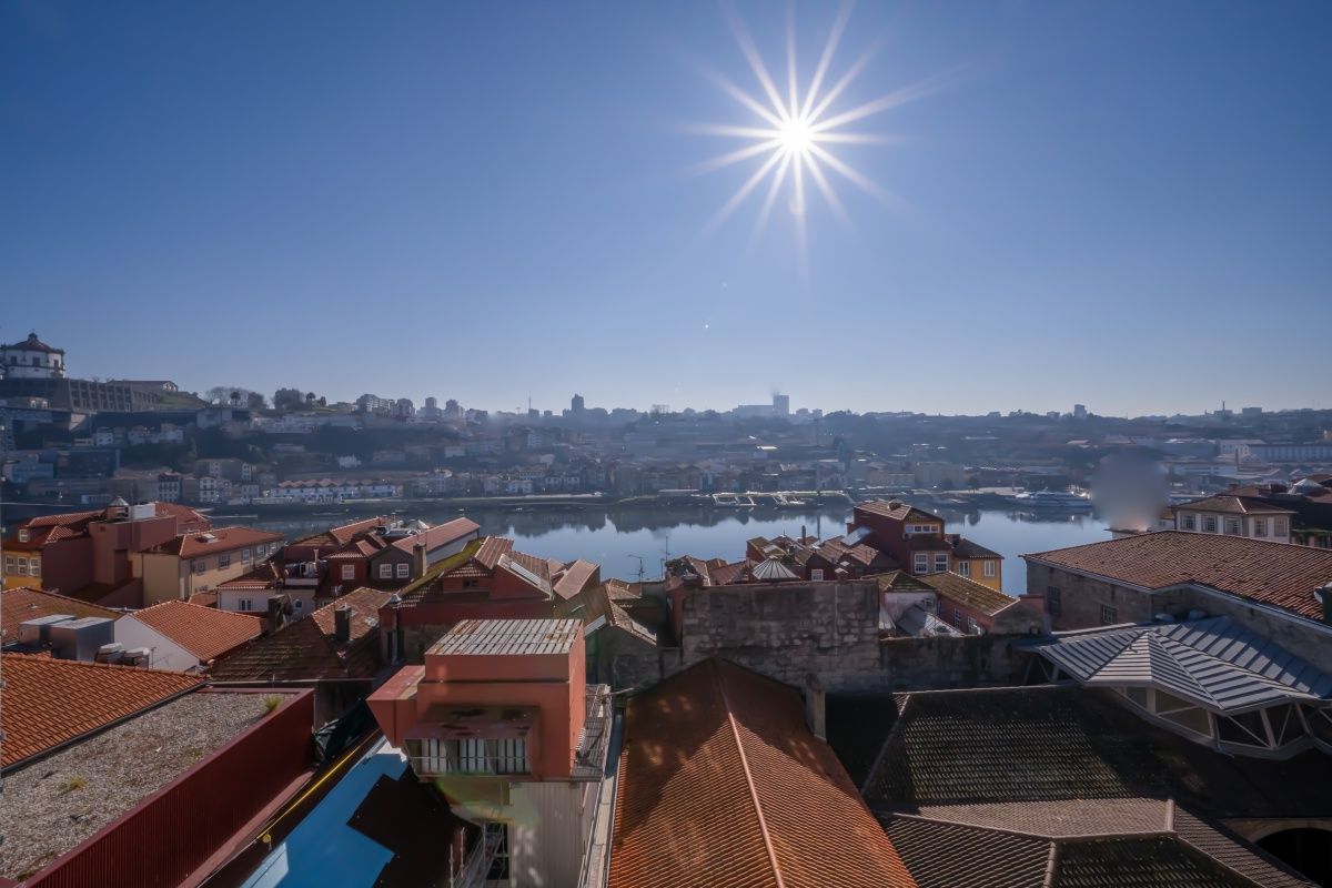 Flat in Porto, Portugal, 39 sq.m - picture 1