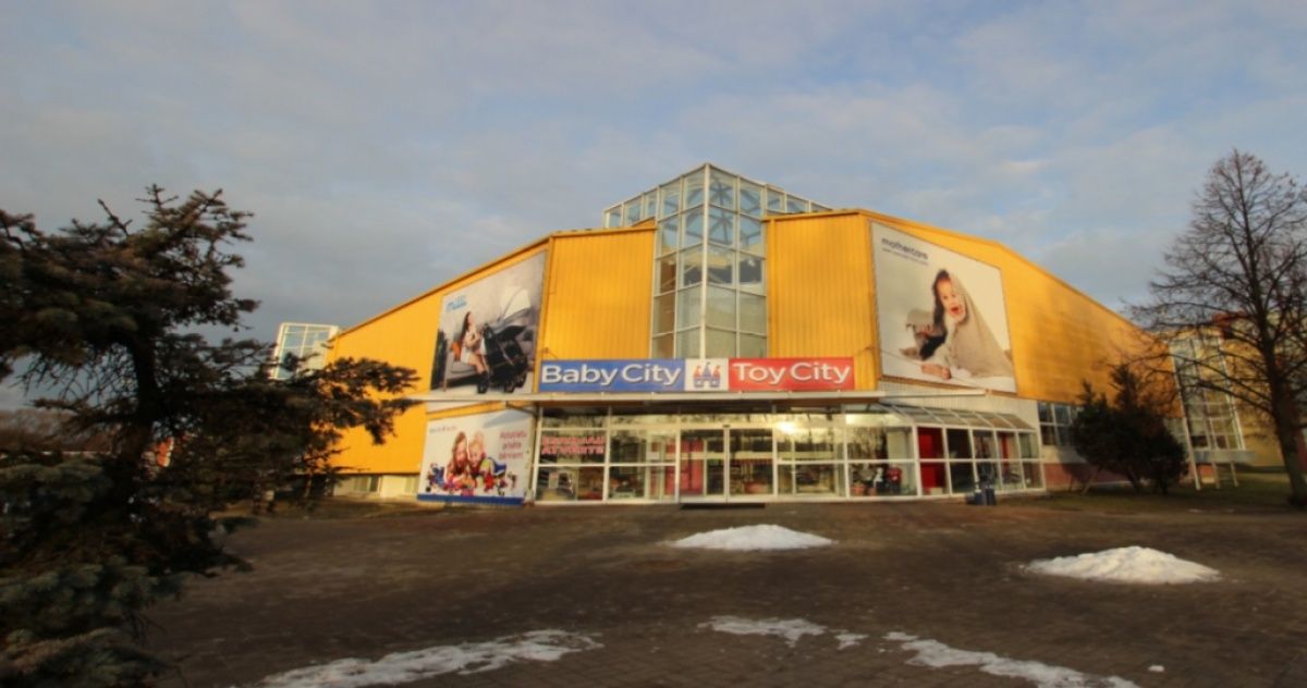 Biens commerciaux à Riga, Lettonie, 2 279 m2 - image 1
