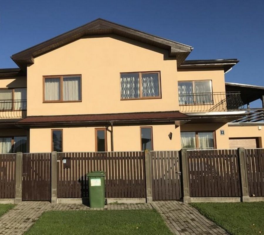 House in Riga District, Latvia, 595 sq.m - picture 1