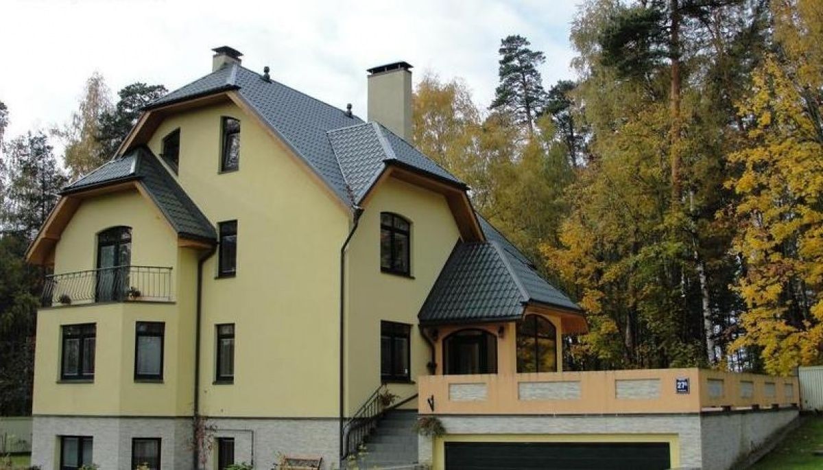Casa en Distrito de Riga, Letonia, 600 m2 - imagen 1