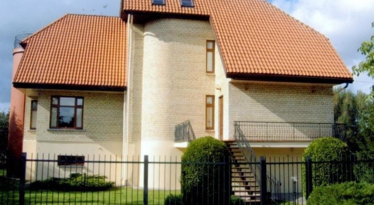 Haus in Region Riga, Lettland, 650 m2 - Foto 1