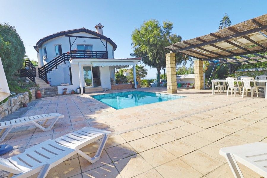 Villa à Paphos, Chypre, 260 m2 - image 1