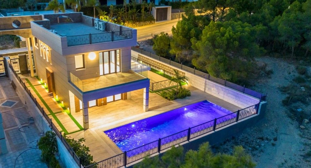 Villa in Benidorm, Spanien, 380 m2 - Foto 1