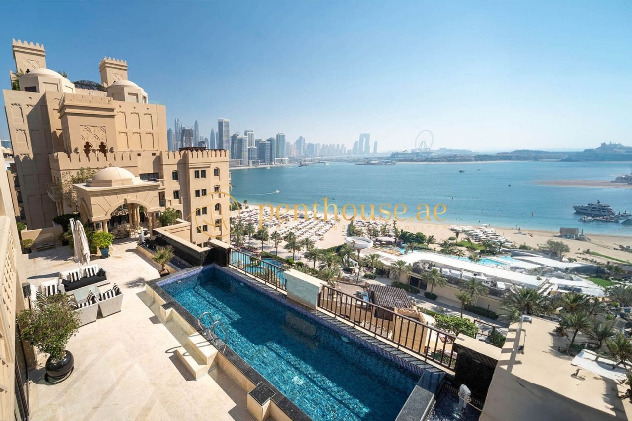 Penthouse in Dubai, UAE, 1 115 sq.m - picture 1