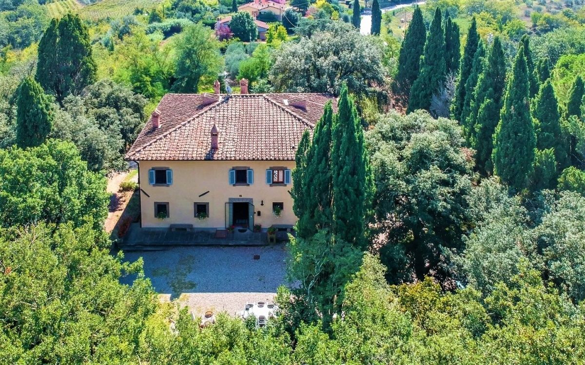 Maison à Pise, Italie, 800 m2 - image 1