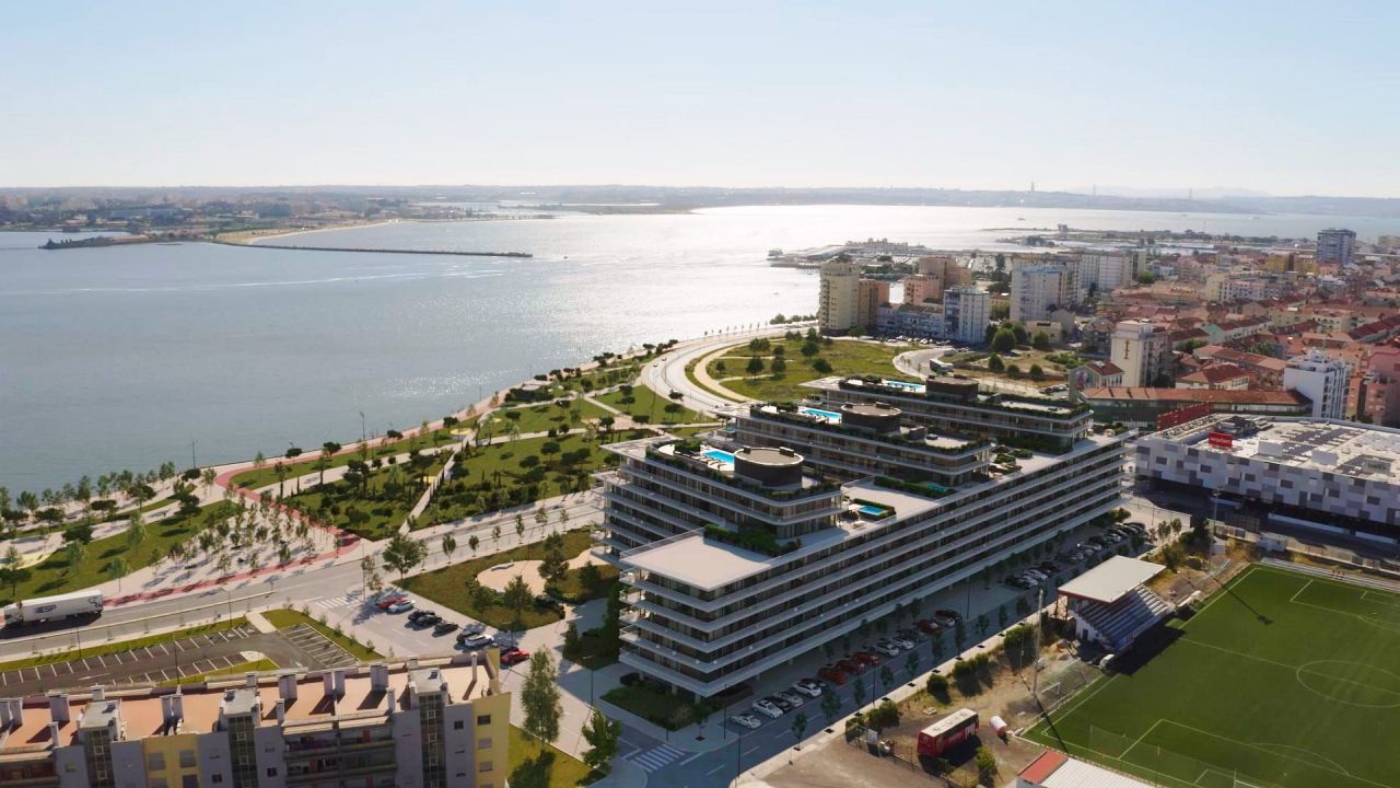 Appartement à Barreiro, Portugal, 101 m2 - image 1