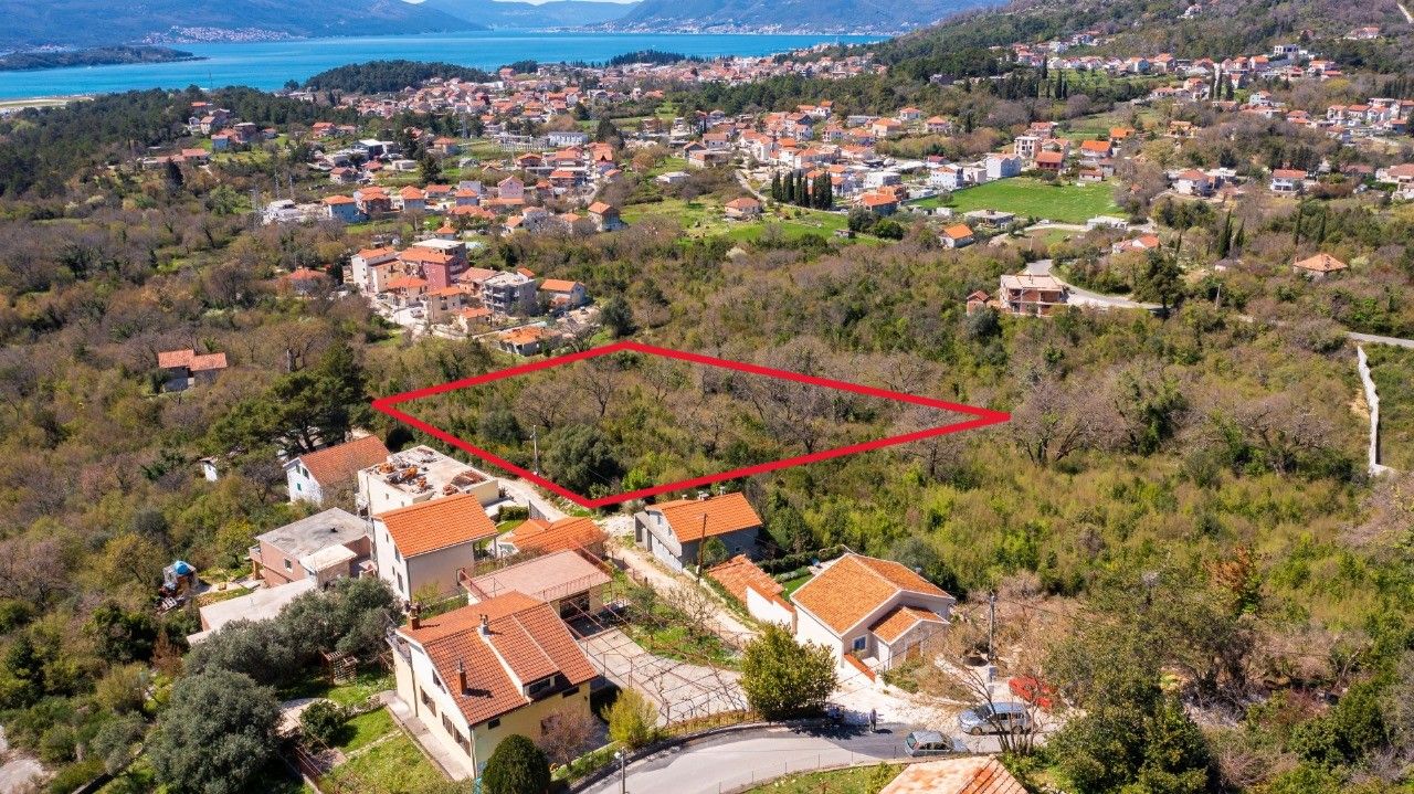 Land in Tivat, Montenegro, 12 131 sq.m - picture 1