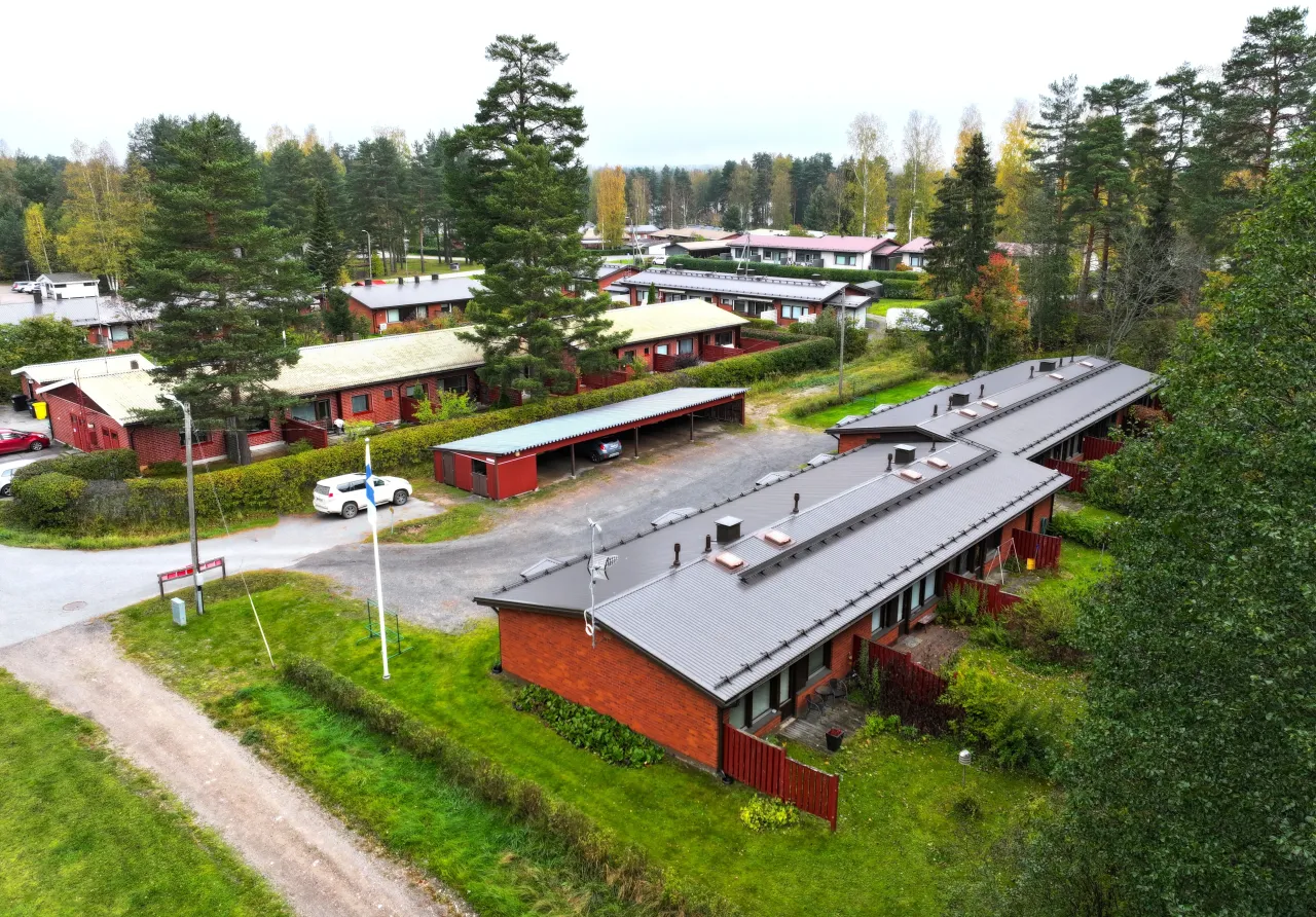 Casa adosada en Mantyharju, Finlandia - imagen 1