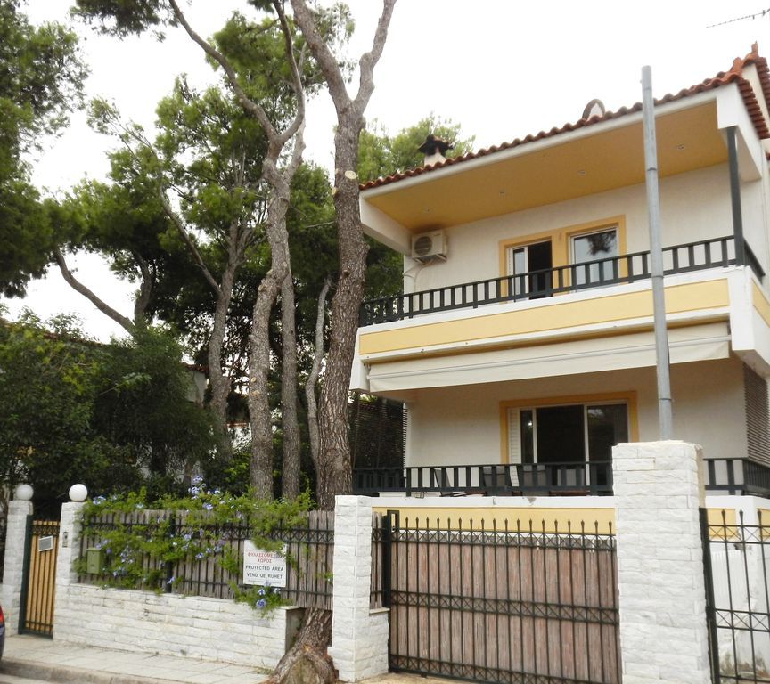 Maisonette in Athens, Greece, 200 sq.m - picture 1