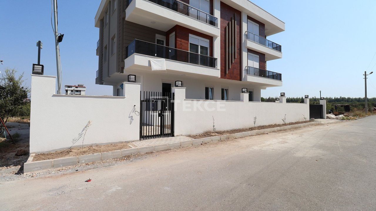 Apartment in Antalya, Turkey, 100 sq.m - picture 1