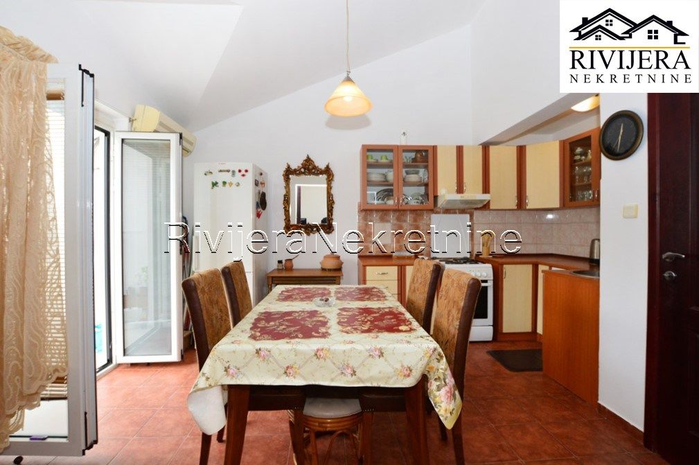 Apartment in Herceg-Novi, Montenegro, 58 sq.m - picture 1