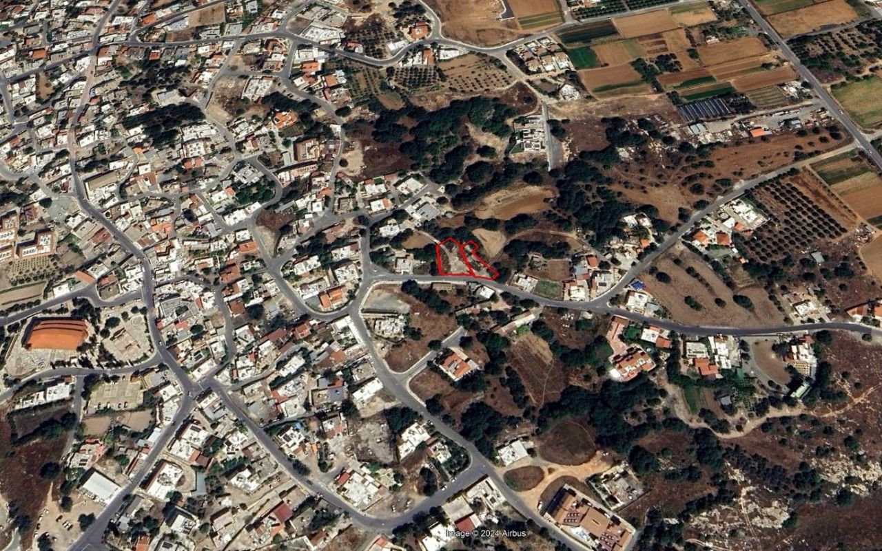 Land in Paphos, Cyprus, 1 200 sq.m - picture 1