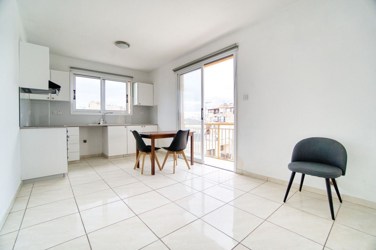 Apartment in Paphos, Cyprus, 46 sq.m - picture 1