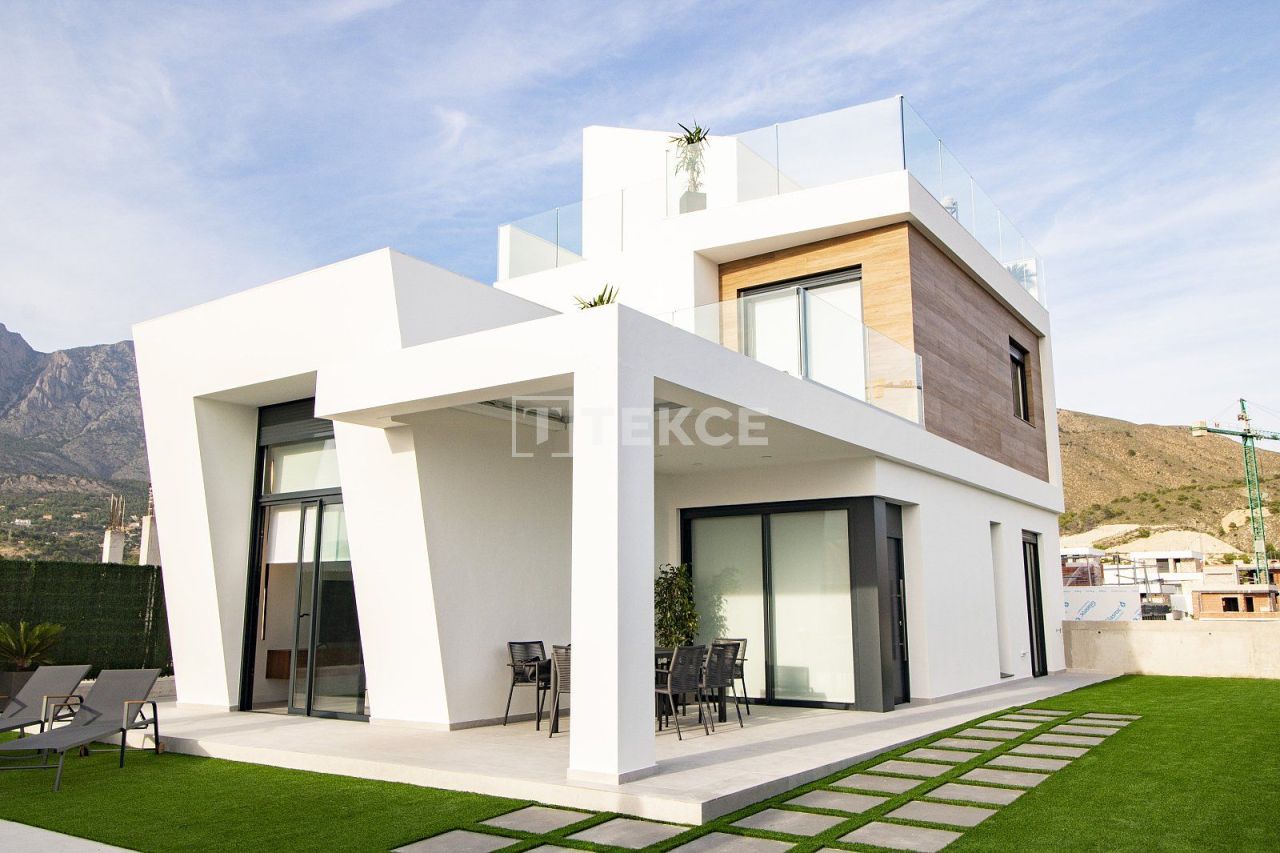 Villa en Finestrat, España, 220 m2 - imagen 1
