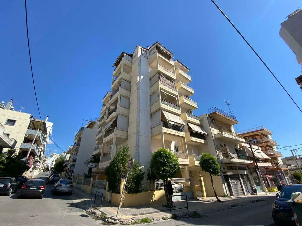 Flat in Pireas, Greece, 86 sq.m - picture 1