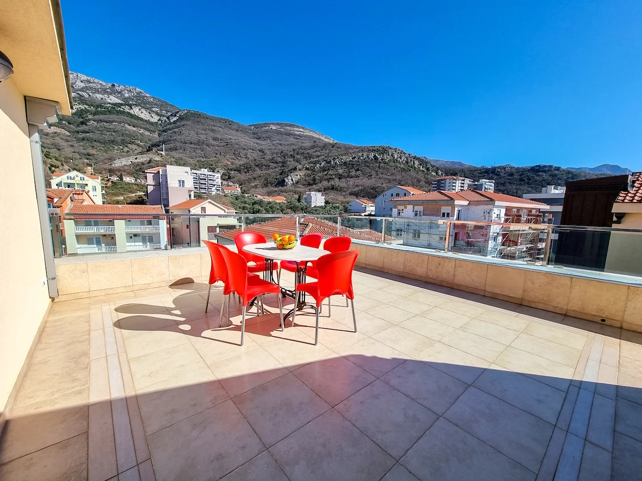 Penthouse in Budva, Montenegro, 106 sq.m - picture 1
